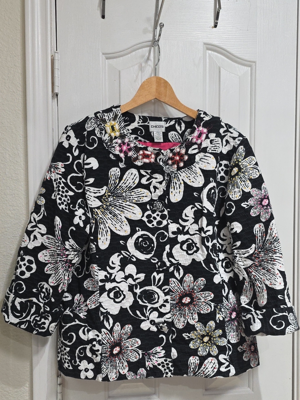 Chico's Black Floral Beaded Neck Tunic Size 2.5